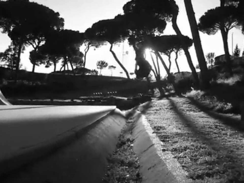 Parkour Manu Y Juanxo. IES Pintor Pedro Gómez