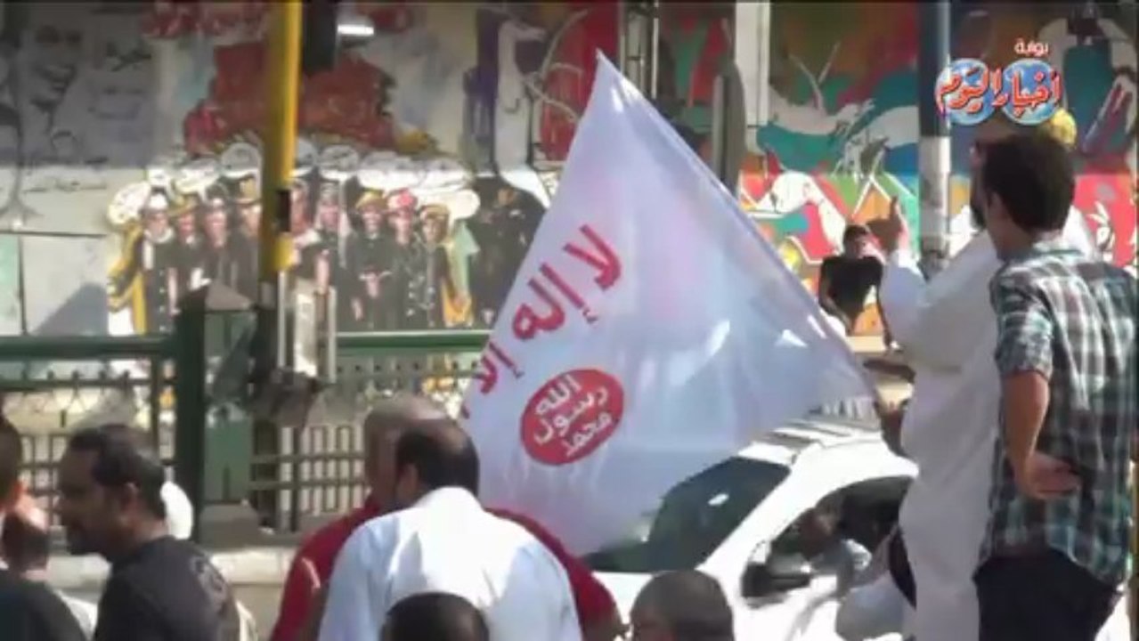 هتافات اسلامية فى جمعة تطبيق الشريعة بميدان التحرير