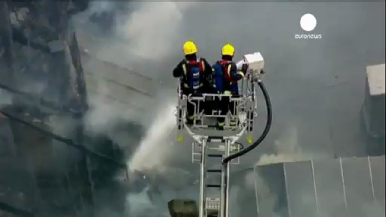 Arde un edificio histórico de Londres