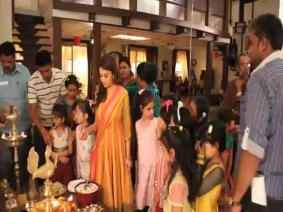 Madhuri Dixit in Neesa Basmati Rice Commercial