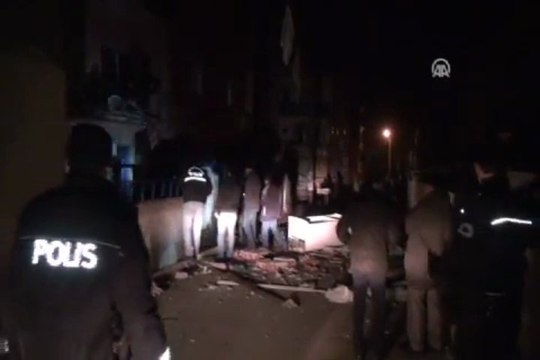 Bomba değil, tüp...