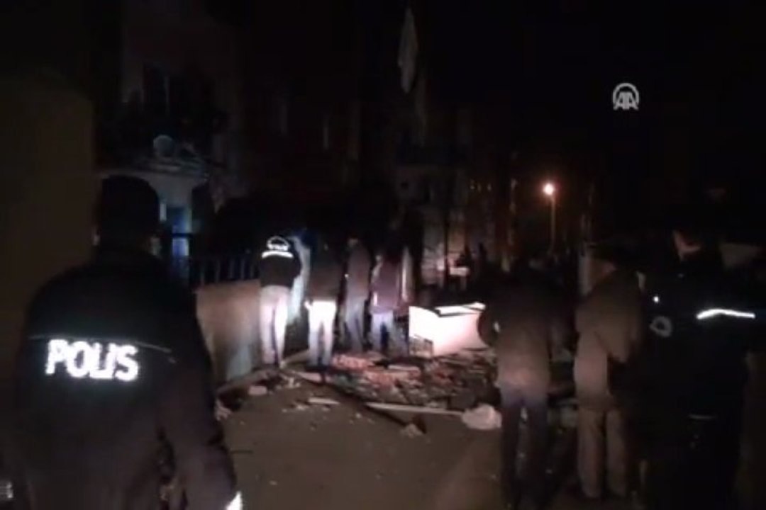 Bomba değil, tüp...