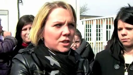 Des mères veulent sauver leur classe à Douai