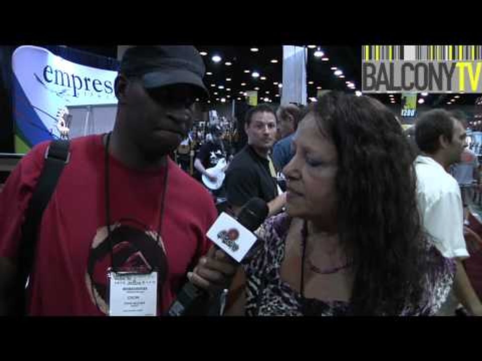 SUMMER NAMM  JAK CUSTOM GUITARS (BalconyTV)