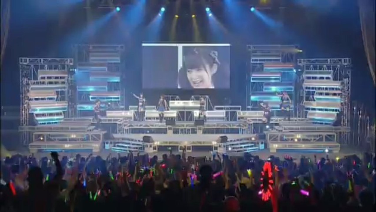 ℃-ute+Berryz工房 世界一HAPPYな女の子～本気ボンバー!!