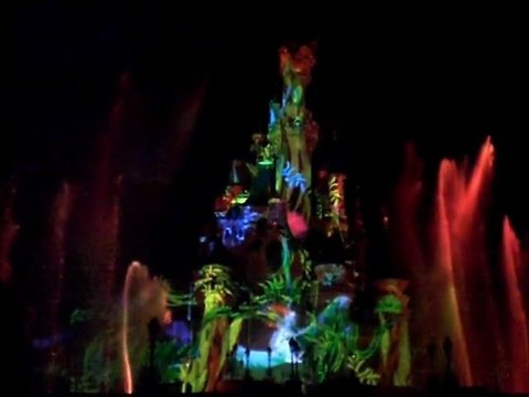 David & Cindy au press event- Disneyland Paris