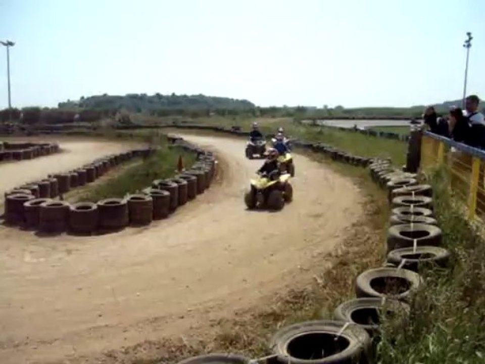 Leçon de dépassements by Hector (6 ans)