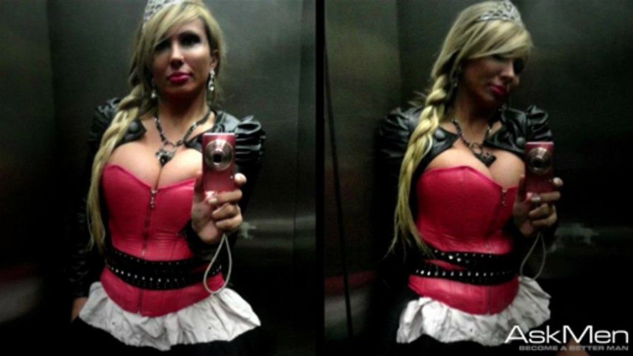 Shocking Photos: Brazilian Model Breastfeeds Cow