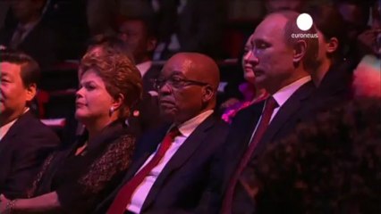 Bientôt une banque de développement pour les BRICS