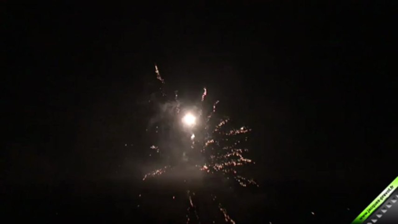 Feu AUTO 2 - PREVOT Artifices