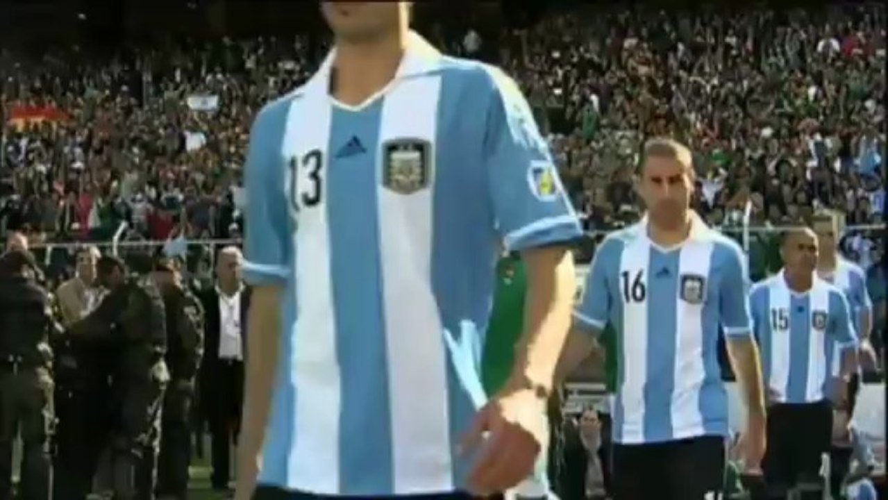 Höhen-schlacht in bolivien: messi vergibt sieg auf 3600m höhe