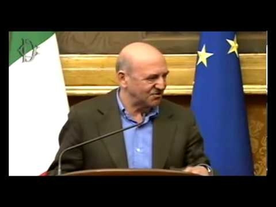 Roma - Consultazioni parti sociali - Dichiarazione di Luigi Angeletti (Uil) (25.03.13)