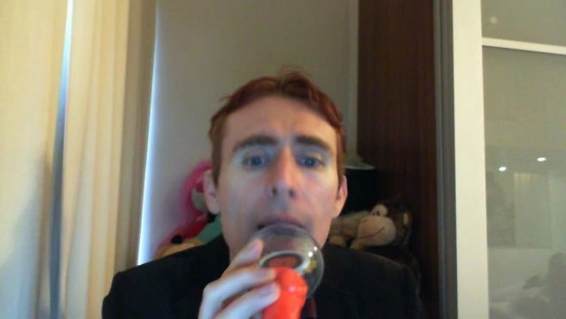 Wiwi égratigne je reste d'Amel Bent