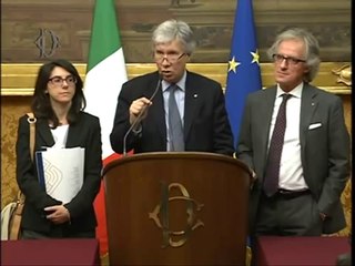 Скачать видео: Roma - Le consultazioni a Montecitorio. Confprofessioni e Confapi (25.03.13)