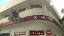 Attesa e inquietudine a Cipro per la riapertura delle banche
