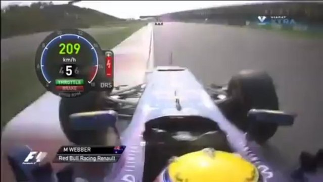 F1 2013 - Malaysia - Webber Finger