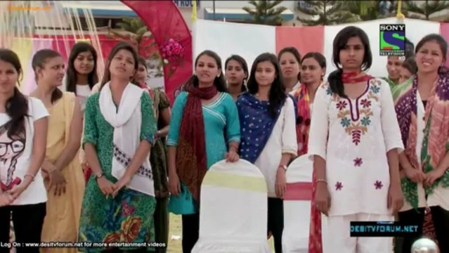 Dil Ki Nazar Se...Khoobsurat & Anamika (Mahamilaap) 720p 27th March 2013 Video Watch Online HD pt1