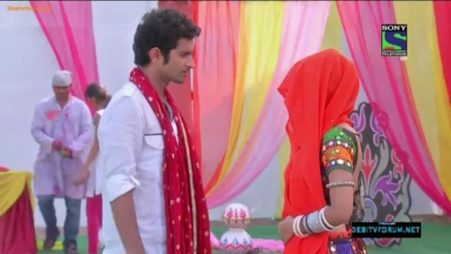 Dil Ki Nazar Se...Khoobsurat & Anamika (Mahamilaap) 720p 27th March 2013 Video Watch Online HD pt3