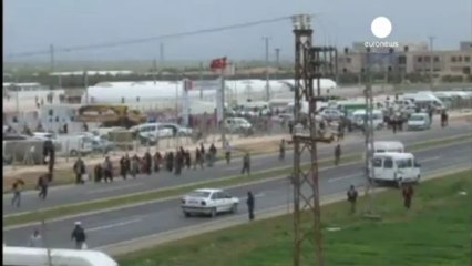Turchia: protesta e scontri in campo profughi siriani