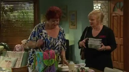 Colette Mann (Sheila) and Lesley Baker (Angie) meet in Neighbours