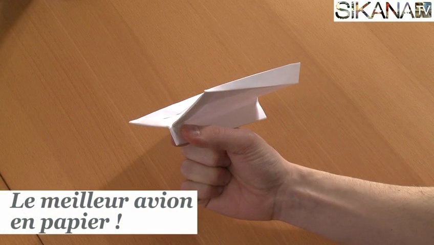 Origami : Le meilleur avion en papier du monde ! - HD - Vidéo Dailymotion