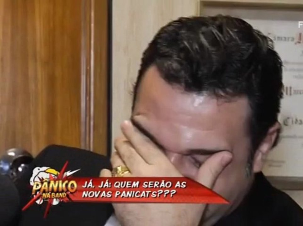 Dep Pr Feliciano RACISTA e seu Anelzao de Ouro - PANICO BAND 24/03/2013