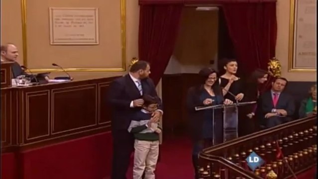 La princesa Letizia, emocionada tras las palabras de un niño con una enfermedad rara