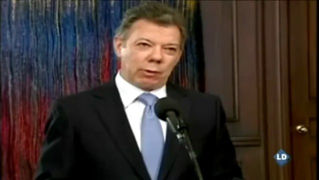 Juan Manuel Santos: Lamento profundamente la muerte de Hugo Chávez