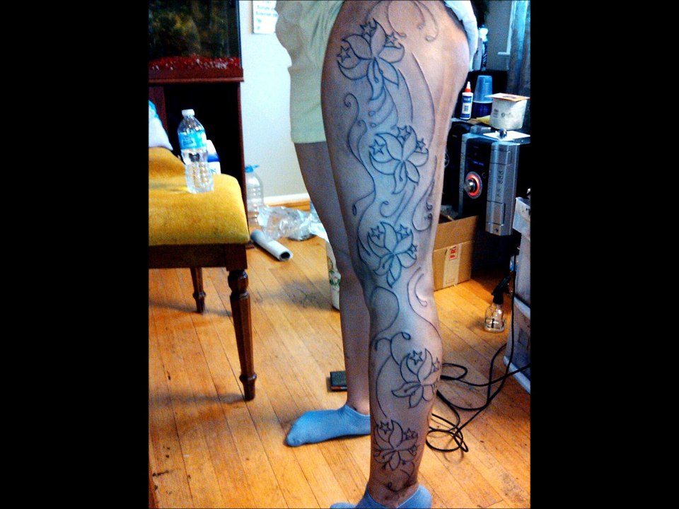 GREAT TATTOOS & MAGNIFICENT EXOTIC TOYS