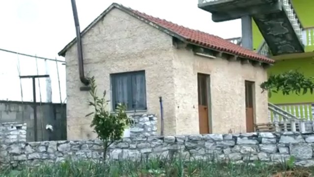 Albania: The women who live as men | European Journal