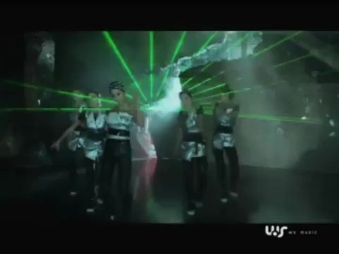 Baek Ji-Young Ft. Taec-Yeon (2PM) - My Ear's Candy MV