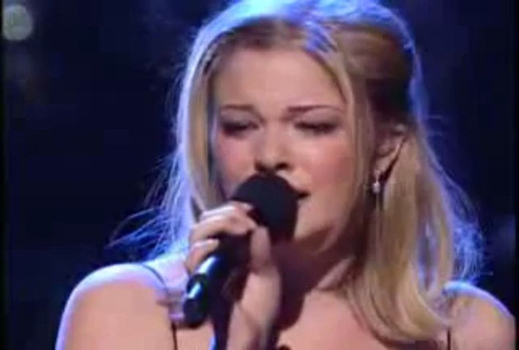 LeAnn Rimes - How Do I Live [Live] [HQ] - karaoke sing a long - video ...