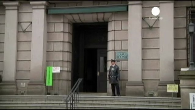 Governatore BoJ lancia l'allarme: Debito a livelli...