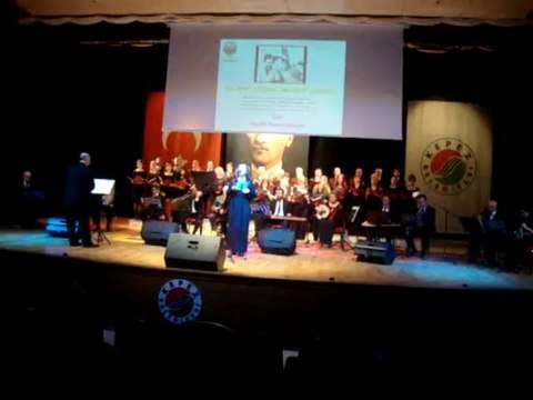 bir gönül hikayesi anlatırdı gözlerin