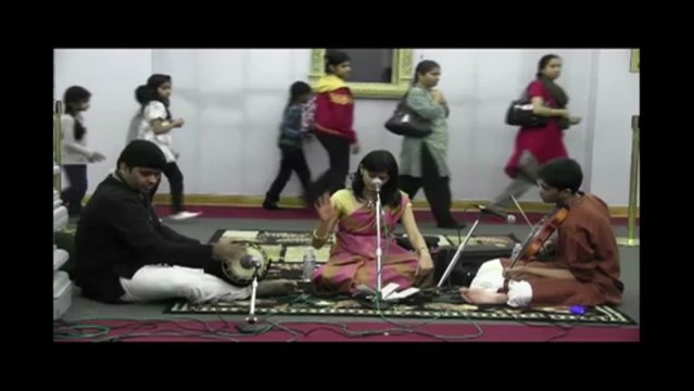 SRI VENKATESWARA TEMPLE, AURORA, ILLINOIS: SAYANOTSAVAM: SEEMA MURTHY: VOCAL: MARAKATHA.. 2