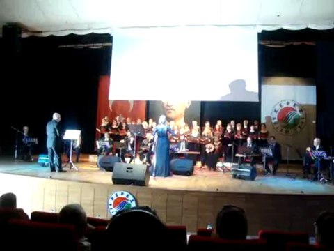 bülbül aşıkmış güle