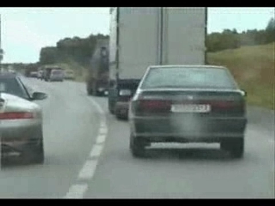 MAROC RABAT-CASA RALLY SUR AUTOROUTE