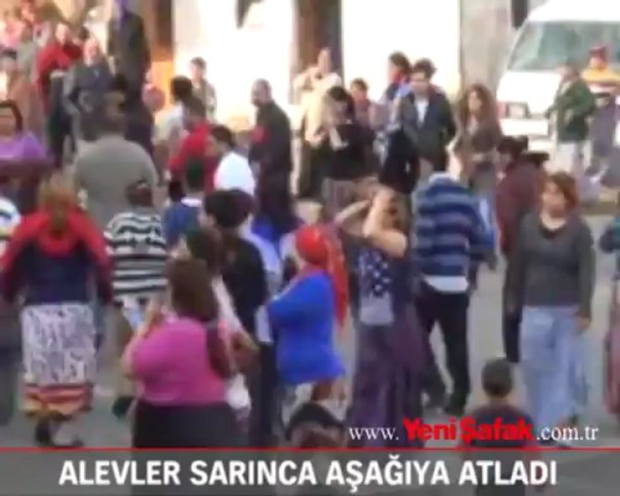Alevler sarınca aşağıya atladı