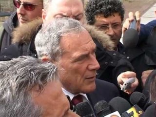 Napoli - Grasso: "Ricostruire Città della Scienza" (28.03.13)