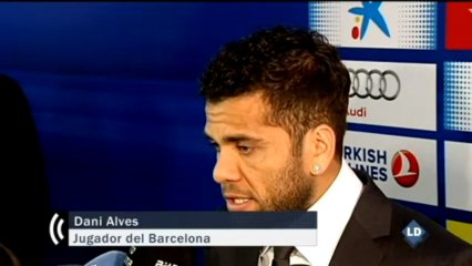Dani Alves: "Si das oportunidades al Madrid te pasan por encima"
