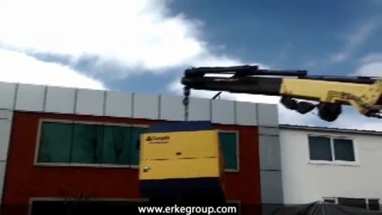 ERKE Dış Ticaret ltd., CompAir C 200 TS - 24 TurboScrew Diesel Portable Compressor - Hür Sondaj