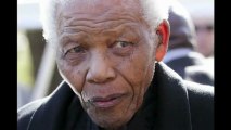 Nelson Mandela, hospitalisé, 