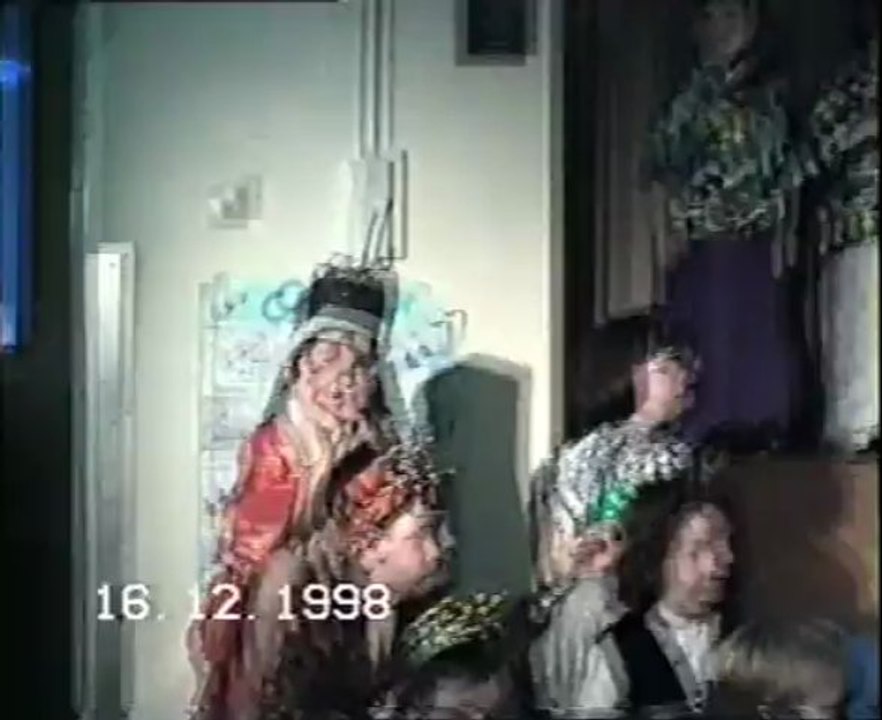 1998TomXmasPlay2