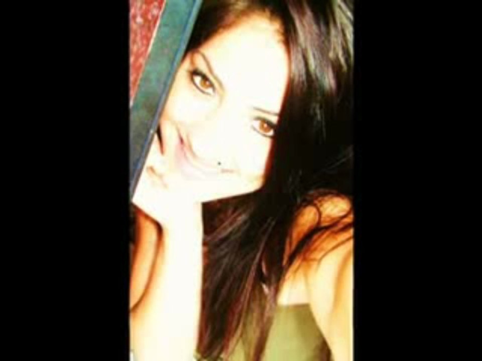 SESLİPOPULER.COM,SESLİPOPULER,WWW.SESLİPOPULER.COM,isKoC,SonGül ft. ArsızBeLa - Ölümsuz Sevgim 2011