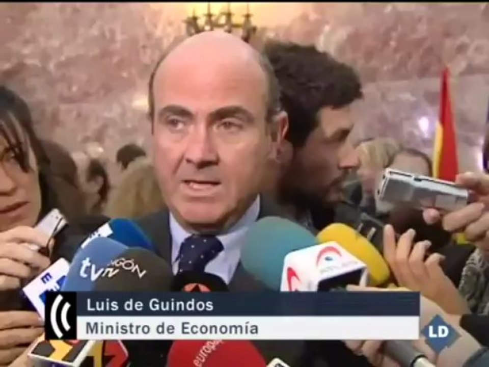 De Guindos aplaude la subasta