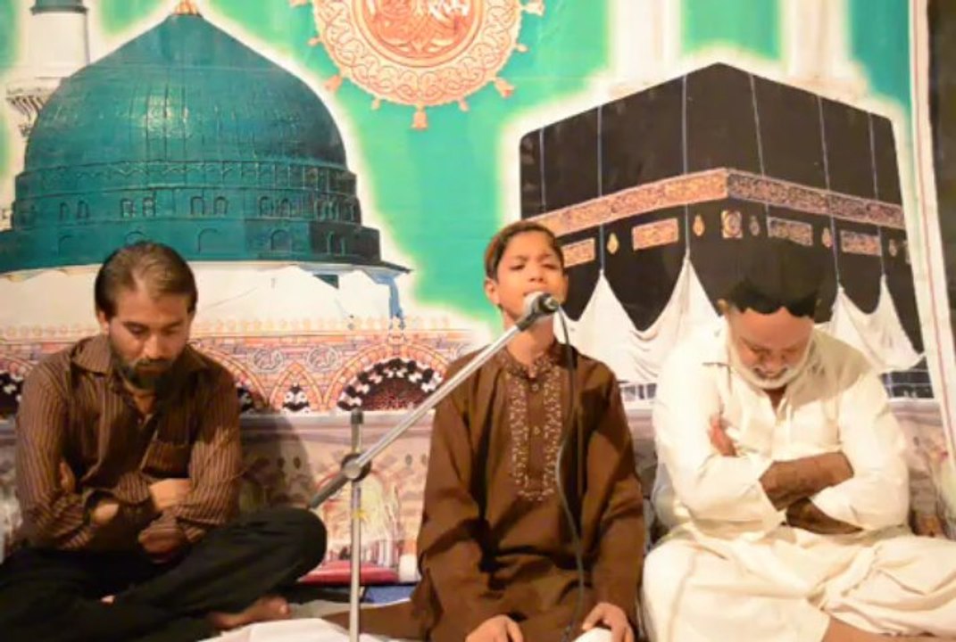 Rohani Silsalah-E-Qadriya Mahana Mehfil-E-Giyarhween Shareef NAAT KHAWAN Muhammad Shahroz  : This Program Organiz By: MOUHAMMAD KHIZAR QADRI 2013