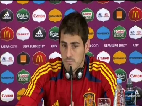 Iker Casillas y Xavi Hernández: Queremos seguir haciendo historia