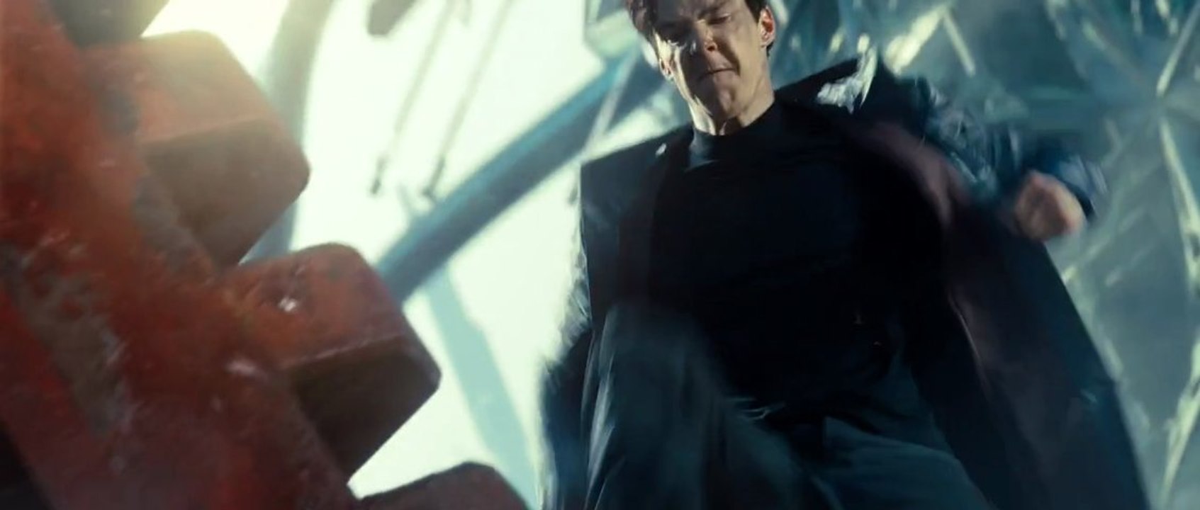 Star Trek : Into Darkness - HD Trailer #2 VOSTFR