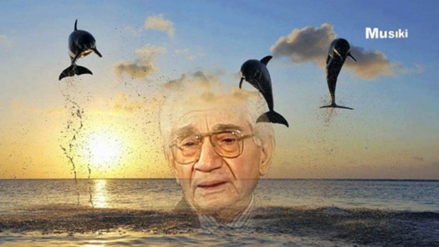 Alaeddin Yavaşça ♫ Tez geçse de her sevgide bin hâtıra vardır.HD