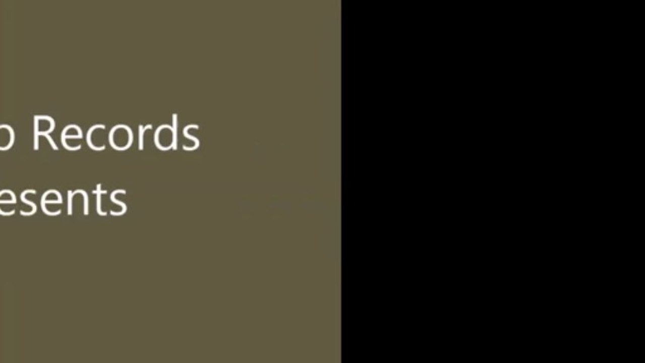 Iris Gutjahr SneakPeek 'Never give up your dreams'